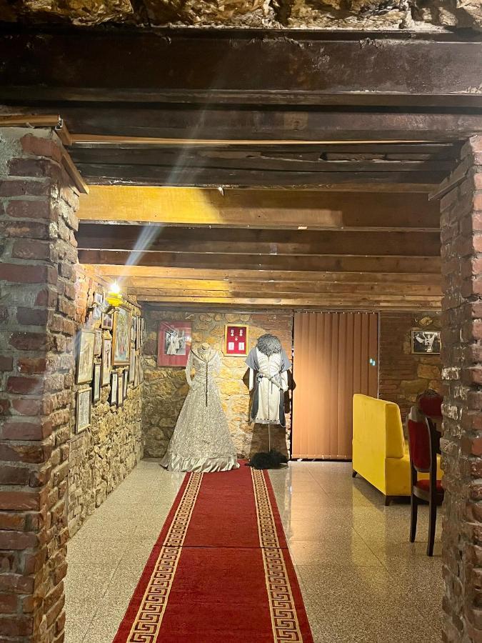 Hotel Aisi Kutaisi Zewnętrze zdjęcie