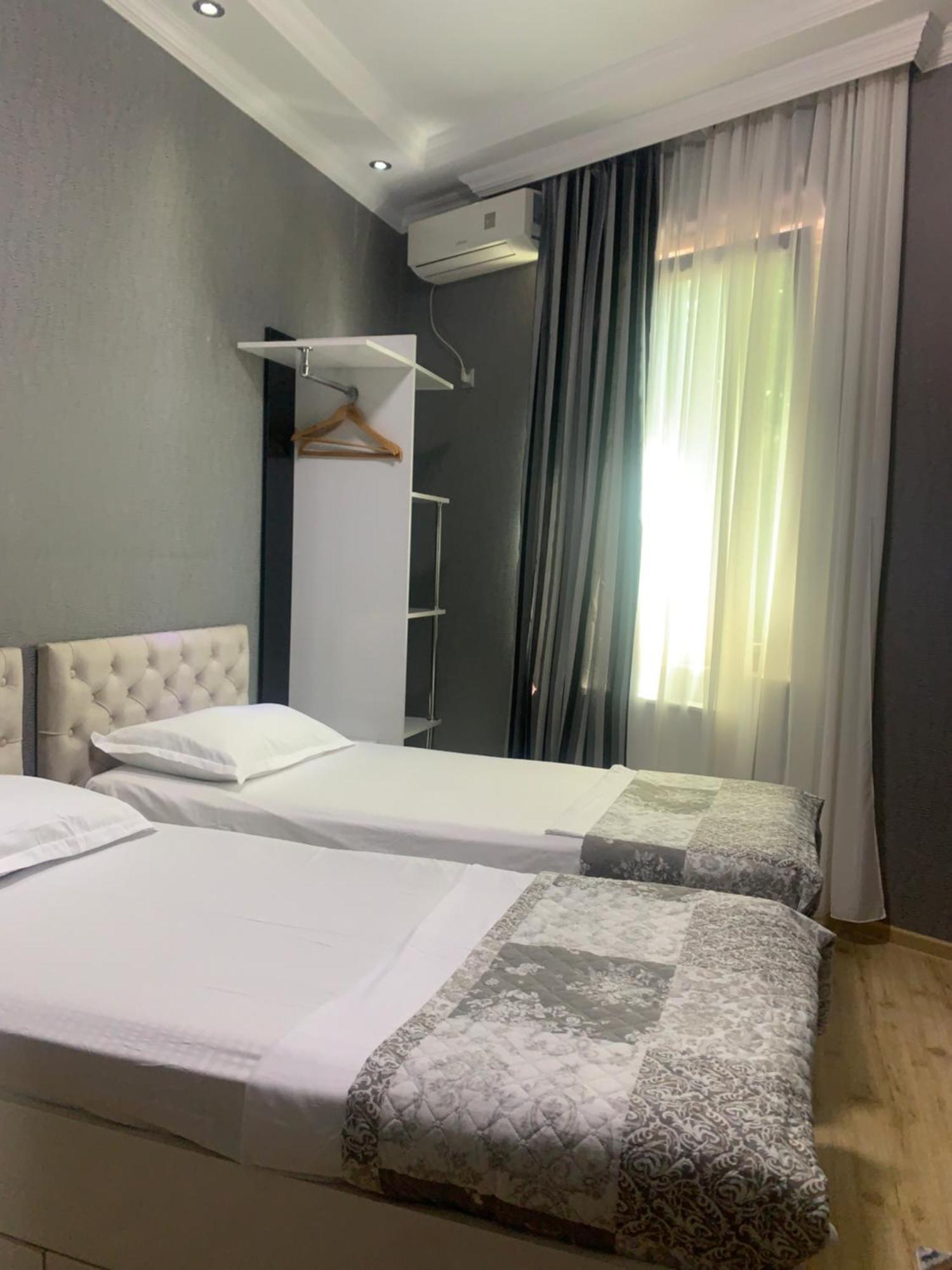 Hotel Aisi Kutaisi Zewnętrze zdjęcie