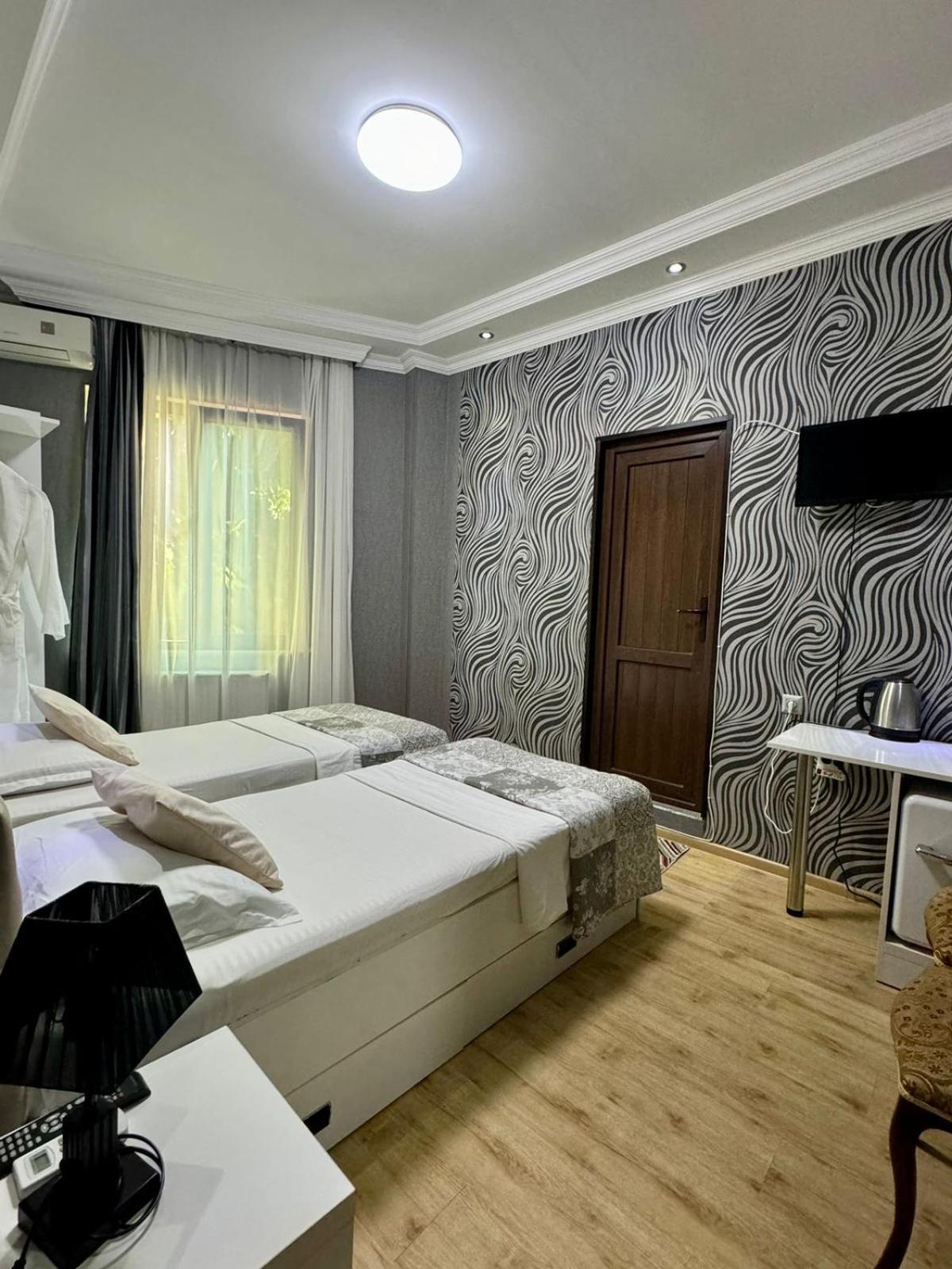 Hotel Aisi Kutaisi Zewnętrze zdjęcie